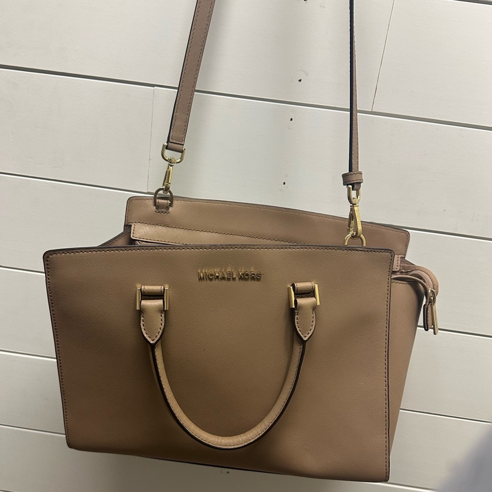 MK purse